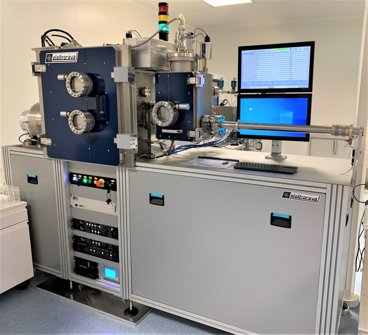 STnano acquires an etching equipment with a nanometric precision